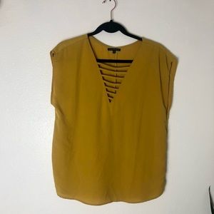 Staccato mustard top with strap Vneck detail S